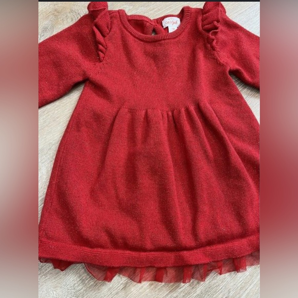 CAT & JACK KNITTED RUFFLE BABY SWEATER DRESS 6-9 MONTHS